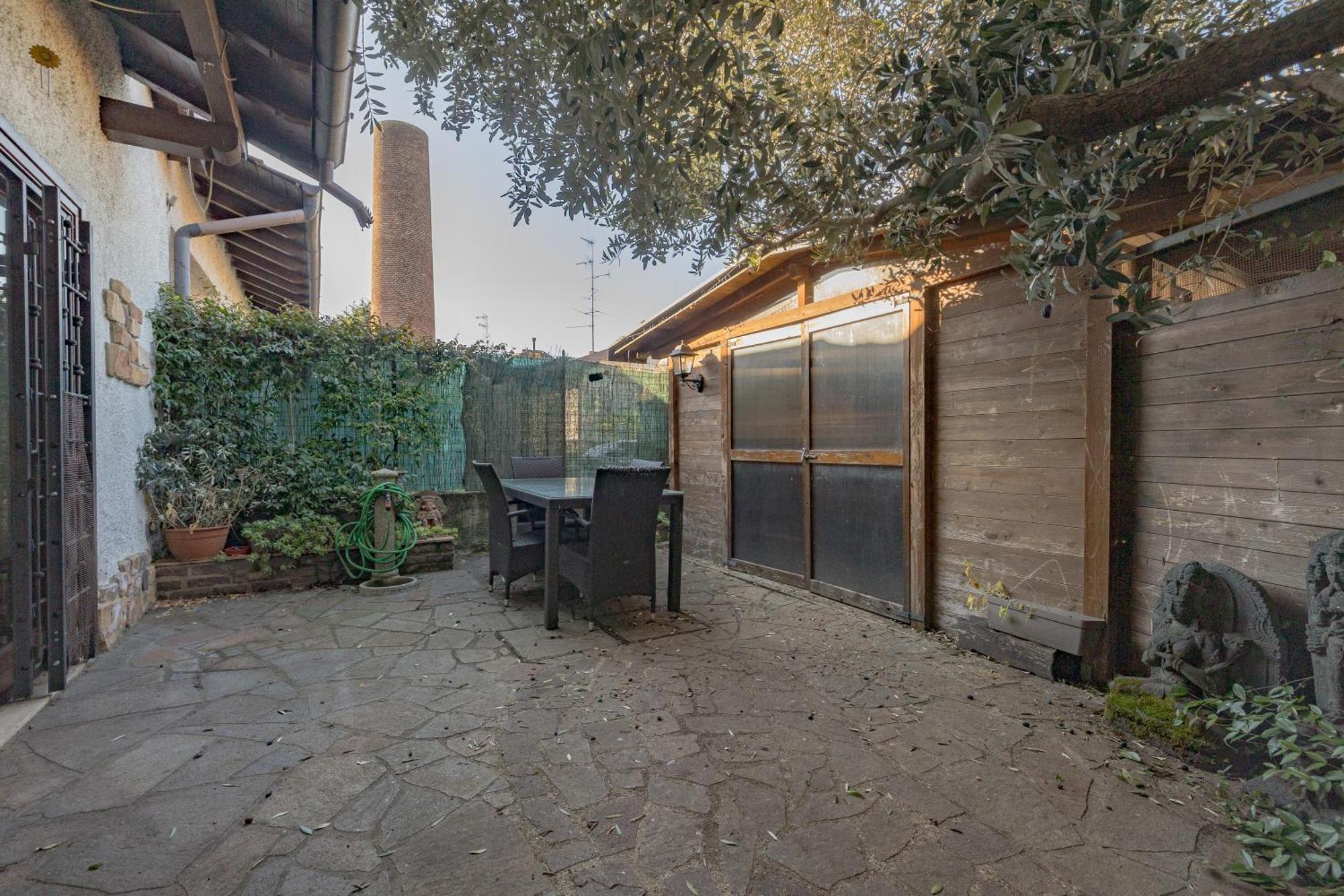 Malpensa Jacuzzi House Villa Ferno Exterior photo